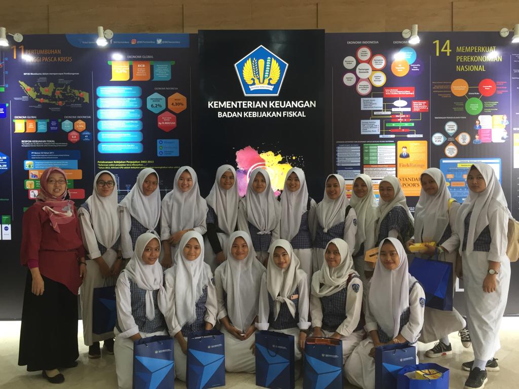 SMK Mutiara Baru